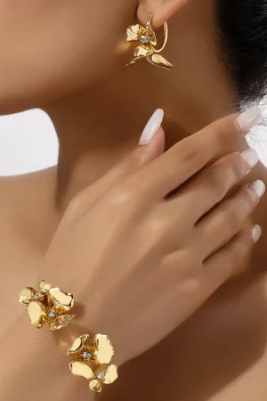 Metal Petal Earrings And Open Bangle>MICAS Discount