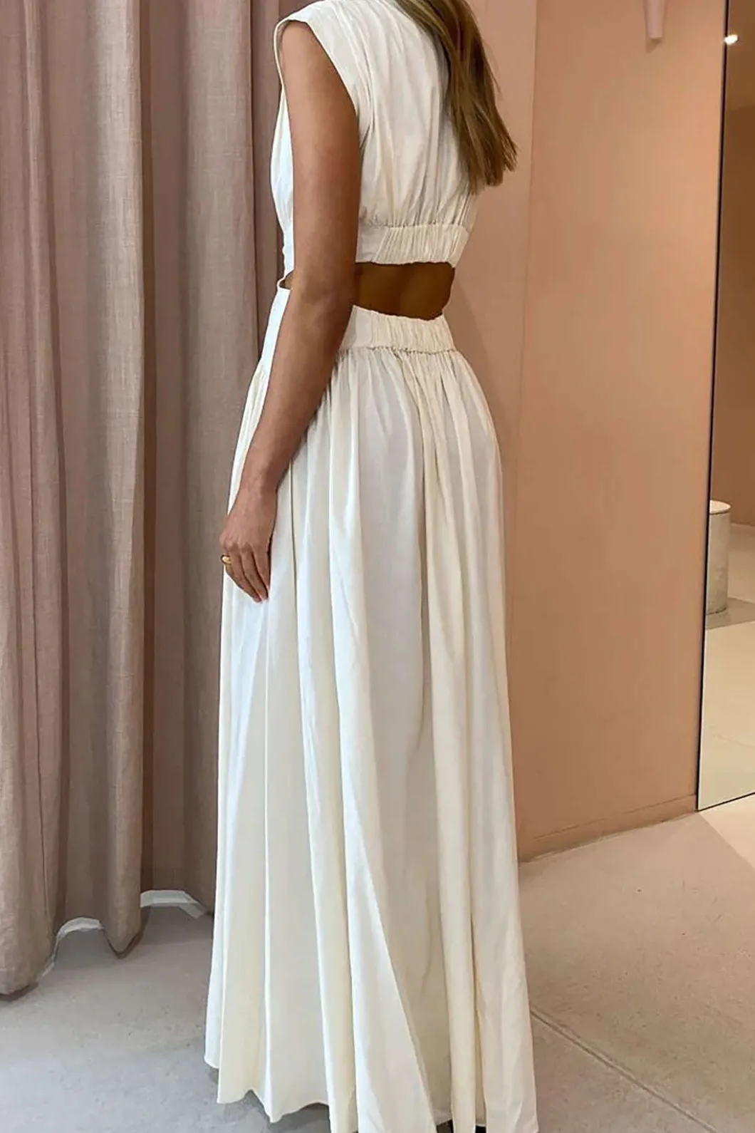 Mock Neck Cut Out Pleated Maxi Dress>MICAS New
