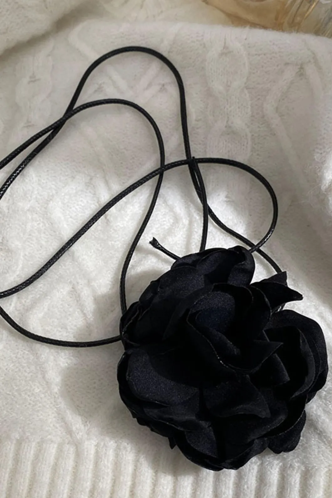 Rosette Decor Choker Necklace>MICAS Sale