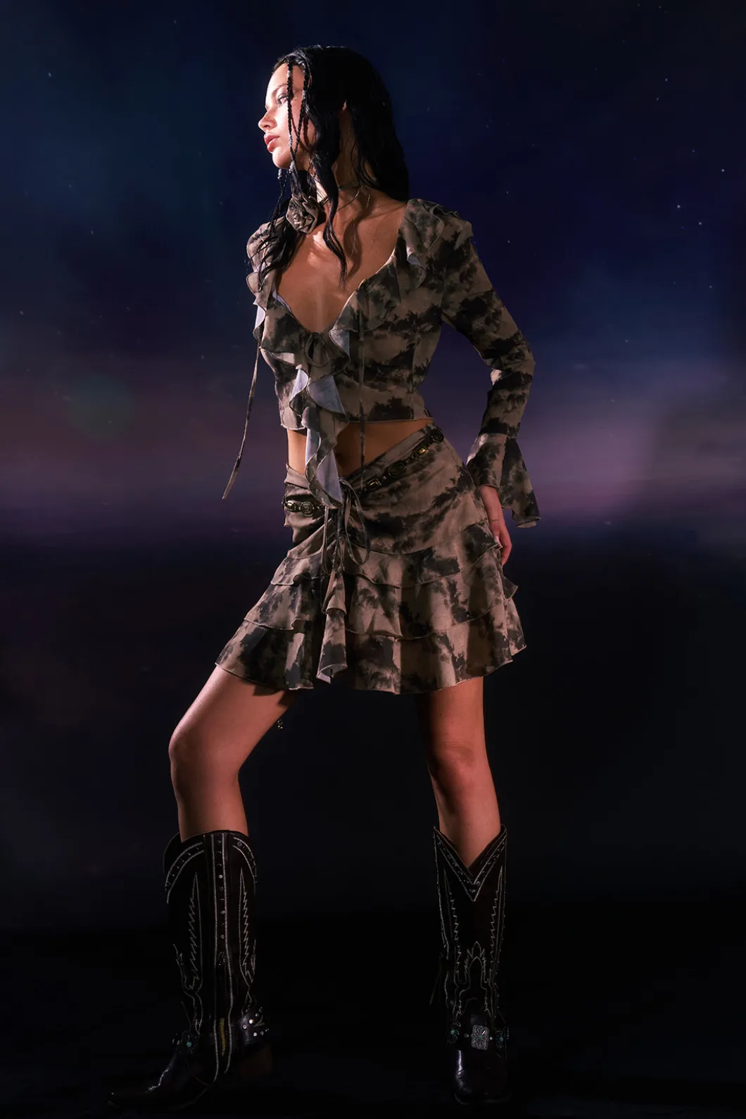 Tie Dye Flare Sleeve Tie Front Ruffle Top And Rose Choker>MICAS Fashion